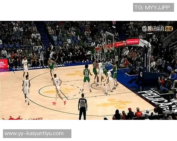 西蒙斯与普理查德联手发威半场三分雨助力球队28分狂潮