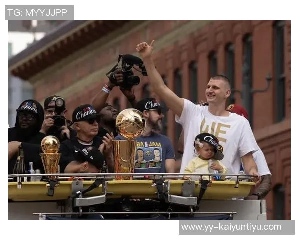 米勒评选历史最佳中锋贾巴尔奥尼尔领衔若约基奇夺三冠将改写历史 米勒评选历史最佳中锋贾巴尔奥尼尔领衔若约基奇夺三冠将改写历史